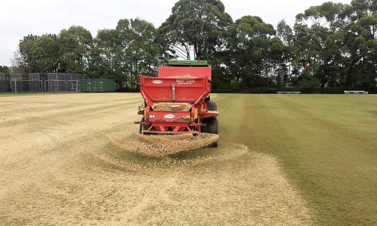 Lawn Top Dressing using a Machine